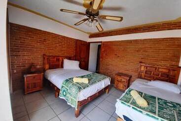 בית מלון כפרי La Era