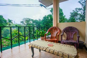 تختخواب و صبحانه Ella Nature Resort