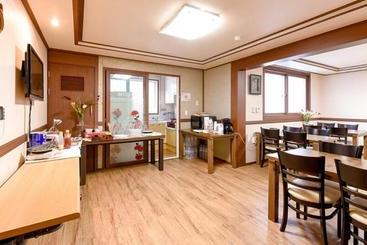 هتل Hillstay Residence