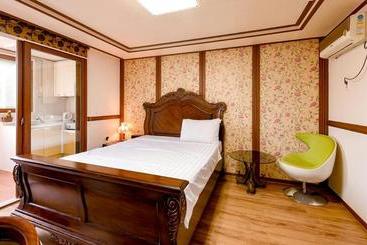 هتل Hillstay Residence