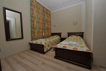 هتل Villa Provans