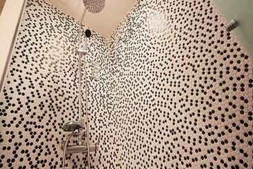 汽车旅馆 Yaja Lotte Department Store