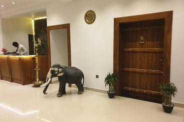 Отель Eden Garden