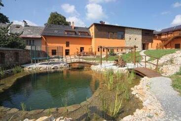 ホテル Horní Dvůr