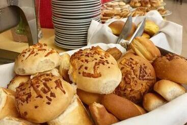 هتل Victoria Plaza