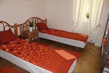 Prague Hostel Na Smetance