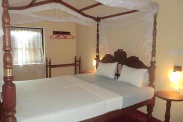 Top Of The Hill Guesthouse