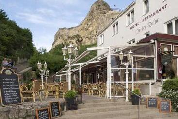 تختخواب و صبحانه De La Ruïne