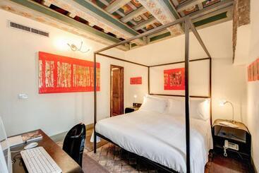 בית מלון כפרי Residenza Torre Colonna