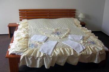 Szálloda Valaskuv Grunt