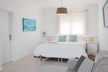 هاستل Laneez Ericeira Surf House