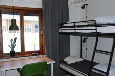 הוסטל Storstrand Kursgård