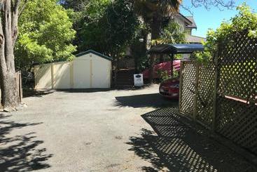 Baywick Inn Bed & Breakfast