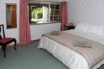 تختخواب و صبحانه Silver Peaks Lodge