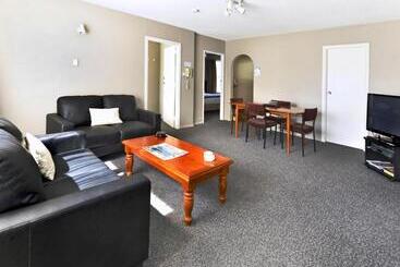 Classique Lodge Motel