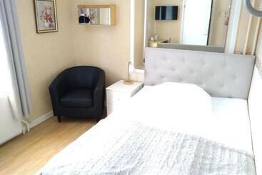 ホテル L Strandvillan B&b