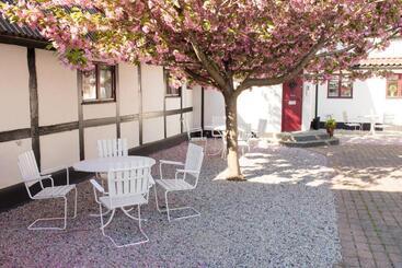 Landet Bed And Breakfast