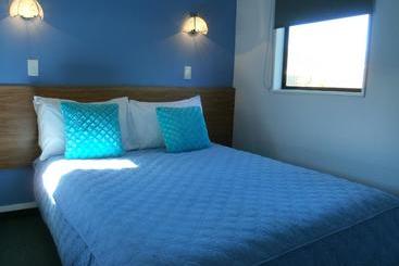 Pania Lodge Motel