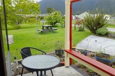 Ropatinis Bed & Breakfast