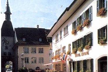 בית מלון כפרי Krone