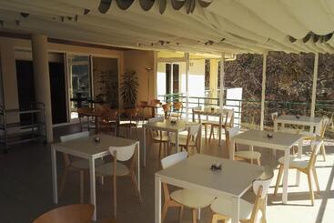 فندق Lagoa Azul Do Geres