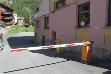 בית מלון כפרי Matterhorn Inn