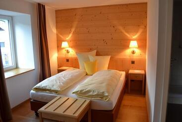 ホテル Restaurant Bellevue