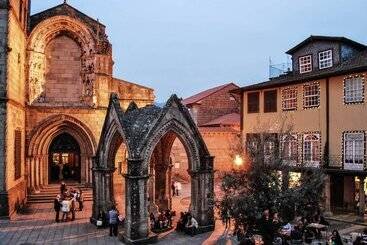 Vila Hotel By Vimahotels