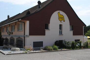 Motel   Hôtel La Poularde