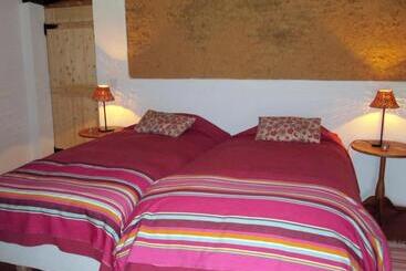 레지던스 Herdade Do Azinhal