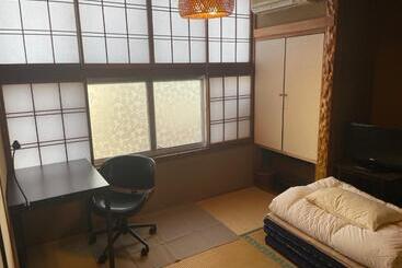 Albergue 北アルプス麓のゲストハウス林屋 203