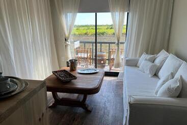 تختخواب و صبحانه Las Magnolias Bodega Boutique