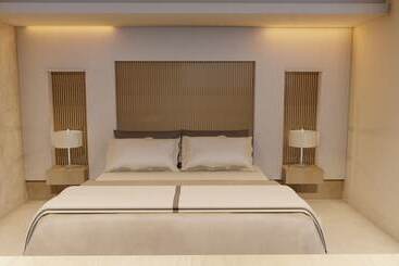 Jules & Laurent Hotel Contemporaneo