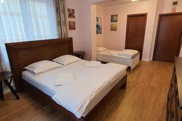 پانسیون Raluca Boutique