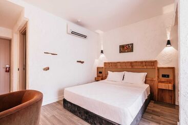 مبيت وإفطار Sun Paradise