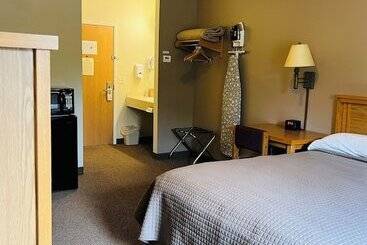 فندق Hawarden Harvest Inn