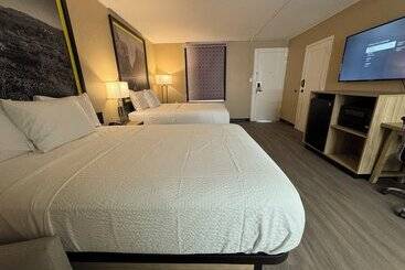 فندق Super 8 By Wyndham Corpus Christi Airport