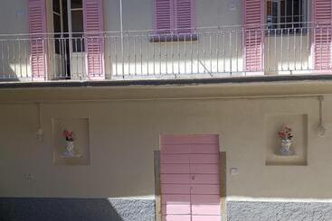 مبيت وإفطار Incanto Rosa Malpensa