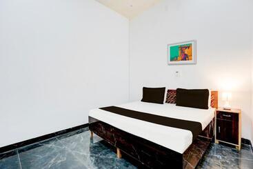 호텔 Oyo Royal Residency