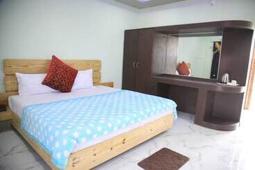 Padmini Heritage Resort