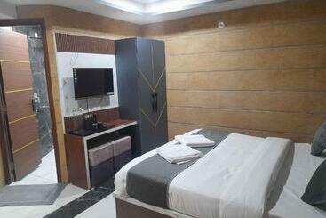 בית מלון כפרי Asha Delight