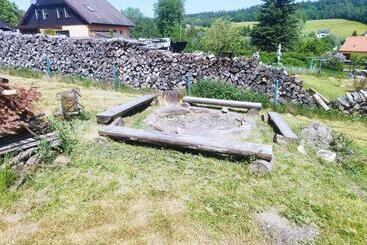 פנסיון Penzion U Lipna