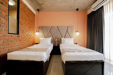 호텔 Limeshine   Airport Transit