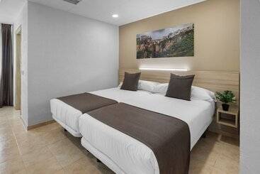 پانسیون Vas Málaga Ciudad