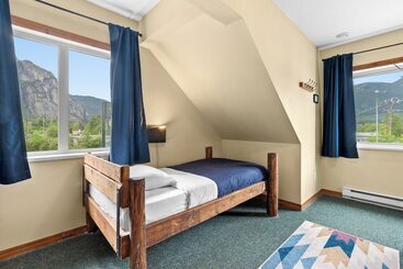 旅馆 Squamish Adventure Inn