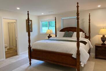 Barry S Bay Golf Resort