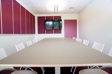 ホテル Le Port De Decize