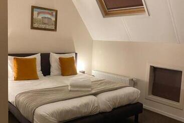 בית מלון כפרי S Lands Welvaren