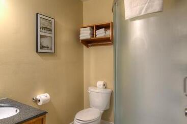 مُتل Alpine Motor Inn