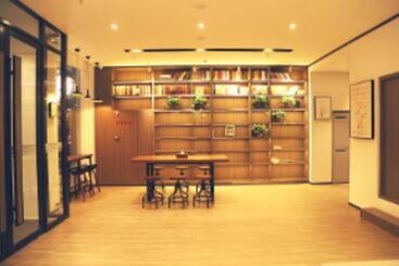 Hanting Hotel Kaifeng Millennium City Park